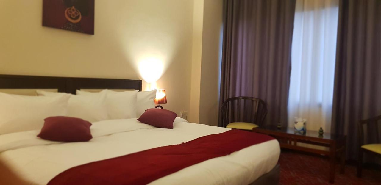 The Signature Hotel Amman Eksteriør billede