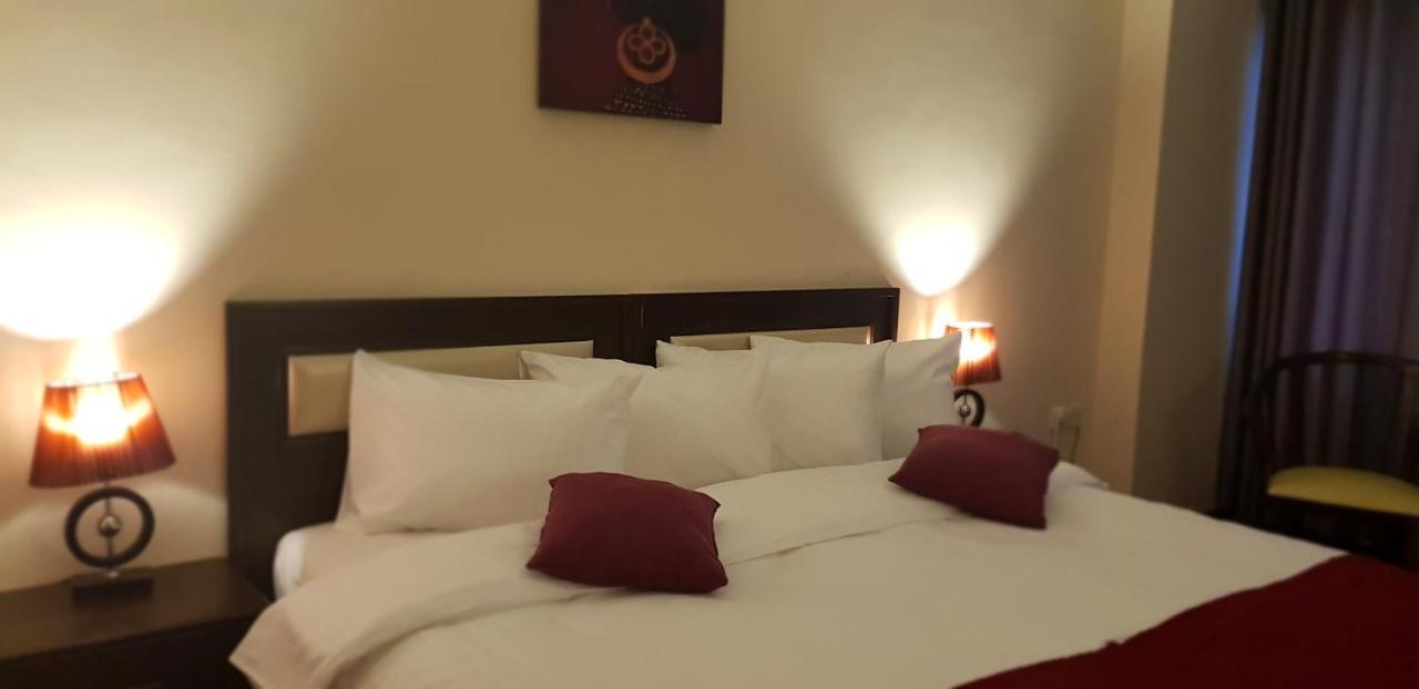 The Signature Hotel Amman Eksteriør billede